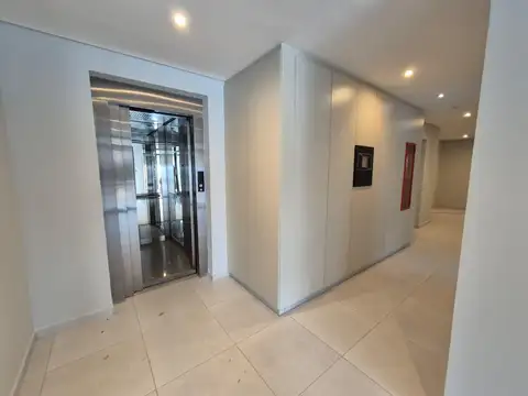 Departamento en Alquiler en Centenario, $ 1.200.000