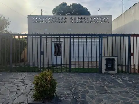 Casa 3 amb en Venta - Villa Ballester