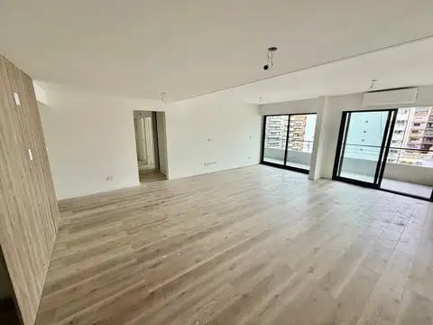 4 AMB SUITE LAVADERO DEP SERV PISO ALTO COCHERA INCLUIDA, AMENITIES