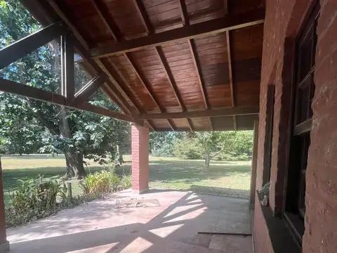Casa en Venta en Loma Verde, USD 250.000