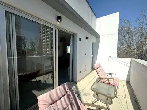 Francisco Acuña de Figueroa 1200