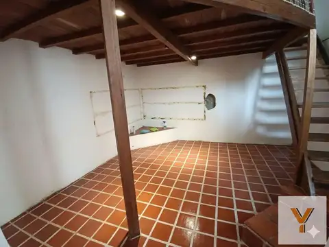 Depto Tipo Casa en Venta al Este