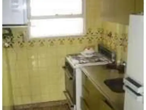 Presidente José Evaristo Uriburu 700
