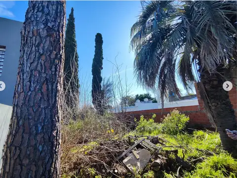 Barrio Sarmiento Lujan lote 10x32