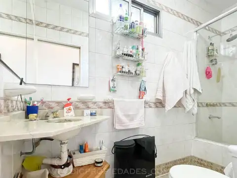 Depto Tipo Casa en Venta en Paternal, USD 157.000