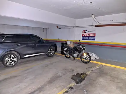Venta 2 cocheras (juntas o separadas)