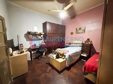 Depto Tipo Casa en Venta 40 años