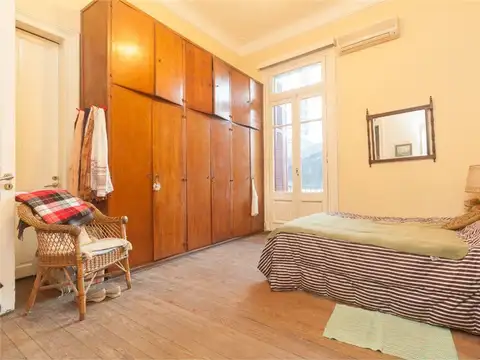Depto Tipo Casa en Venta 85 años