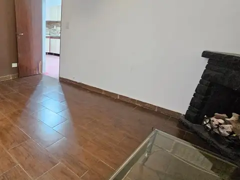Depto Tipo Casa en Venta al Este
