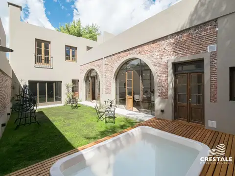 Casa 6 ambientes con 3 baños