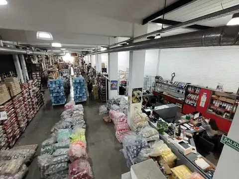 Local en Venta Via Pública