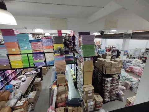 Local en Venta en Centro, USD 2.500.000