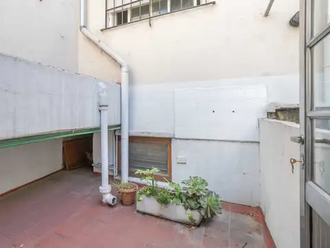 Depto Tipo Casa en Venta 70 años