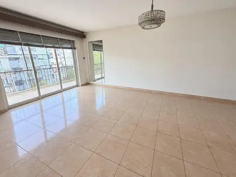 Departamento 5 ambientes con 1 baño