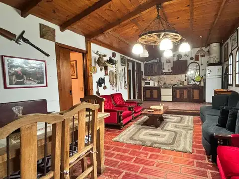 VENTA CASA QUINTA SOBRE LOTE 1200 M2
