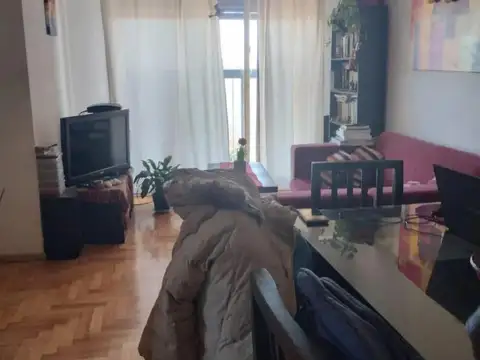 DEPARTAMENTO TRES AMBIENTES-FLORES-ALQUILER TEMPORAL