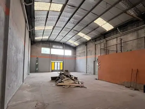 Galpón en Alquiler en La Plata [Cod: 0201]