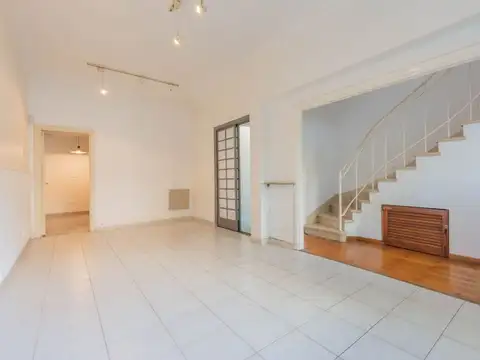 VENTA PH 4 AMBIENTES CON QUINCHO Y TERRAZA COGHLAN
