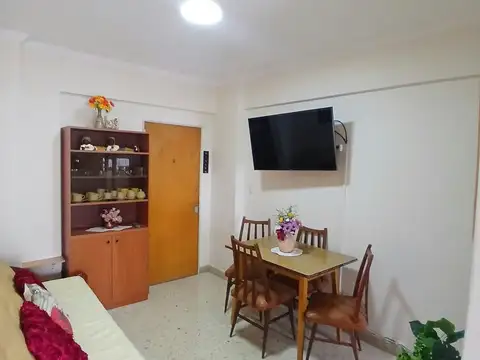 Av Colón  al 2500