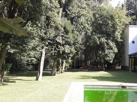 DE LOS BAQUEANOS 900