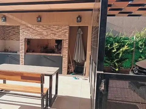 Casa en Venta en Mayor Drummond, USD 240.000
