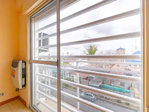 Departamento en Venta en Isidro Casanova, USD 55.000