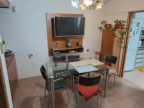 Depto Tipo Casa en Venta en Plaza Italia, USD 75.000
