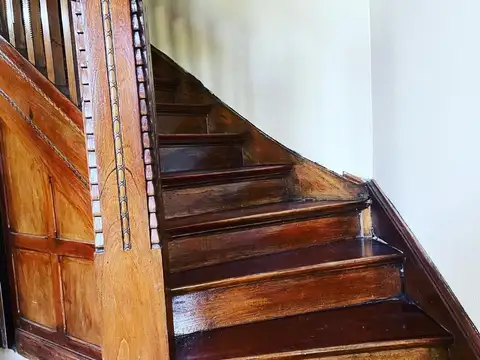 Capitán General Ramón Freire 1100