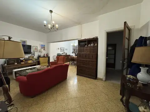 Casa 5 ambientes con 1 baño