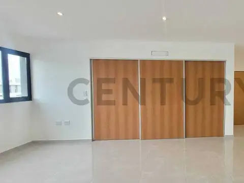 Calle 31 entre 505 y 506 , Piso 1