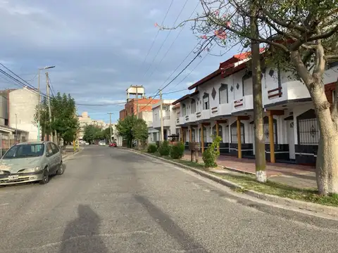 VENTA EN BLOCK A METROS DEL MAR Y DE LA PEATONAL 