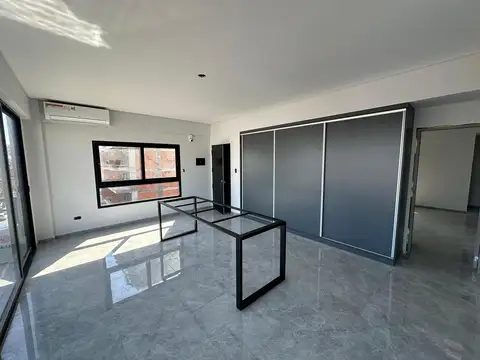 Oficina en Alquiler al Oeste