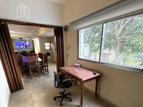Depto Tipo Casa 6 ambientes con 2 baños