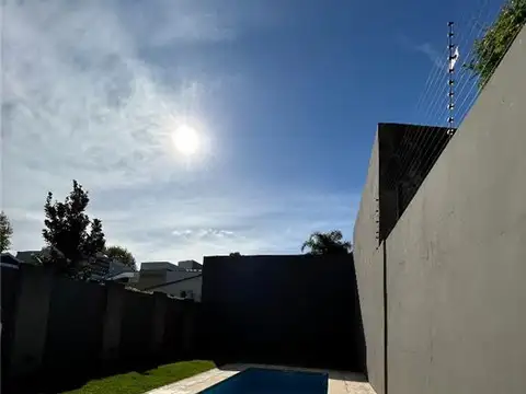 La Pampa 5500, Piso 1