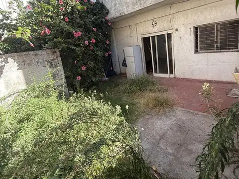 Depto Tipo Casa en Venta de 2 ambientes
