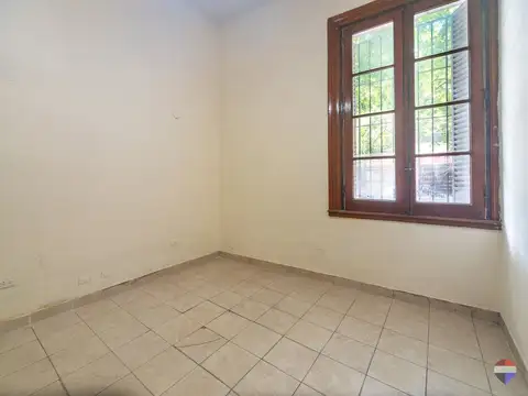 PH EN VENTA 4 AMBIENTES AL FRENTE OPORTUNIDAD