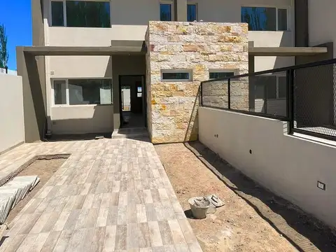 Alquila Duplex -Cipolletti