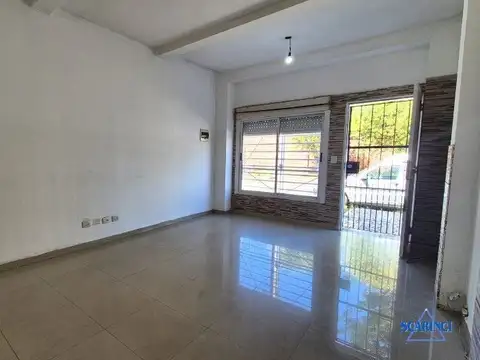 Depto Tipo Casa en Venta de 2 ambientes