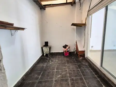 Depto Tipo Casa 2 ambientes con 1 baño