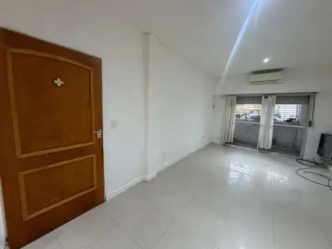 Departamento en Venta en Parque Chacabuco, USD 64.000