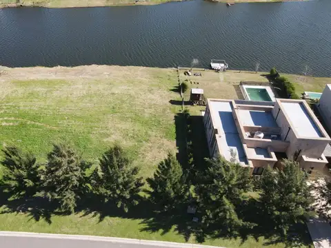 VENTA - LOTE A LA LAGUNA - EL NAUDIR, ESCOBAR