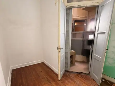 Departamento 7 ambientes con 2 baños