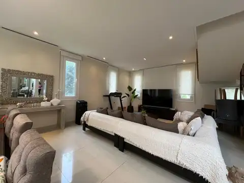 CASA EN VENTA HARAS SANTA MARIA - EL ATARDECER