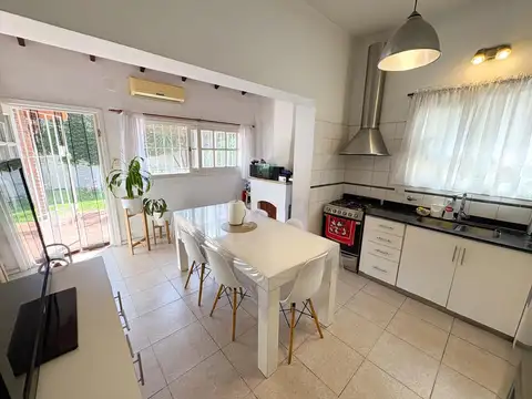 Casa 3 ambientes con garage apta credito