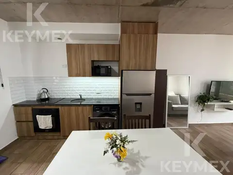 Departamento en 14 entre 57 y 58