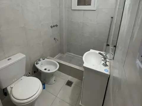 Depto Tipo Casa en Alquiler de 1 dormitorio