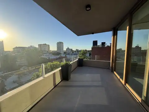 Departamento en San Isidro en alquiler con balcon terraza y cochera  a estrenar