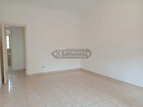 Casa en Alquiler al Oeste