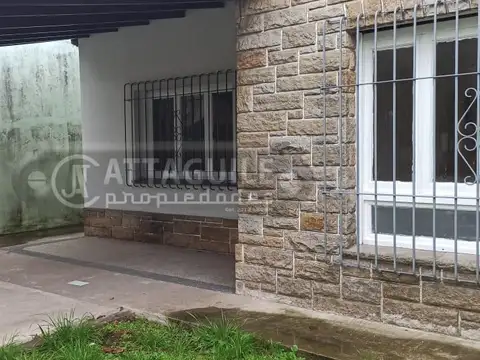 Casa en Alquiler de 2 dormitorios
