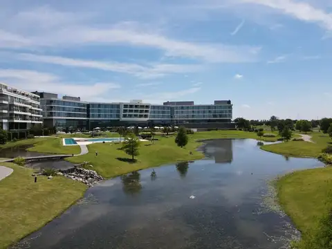 Pilar Golf Pebble Beach 100